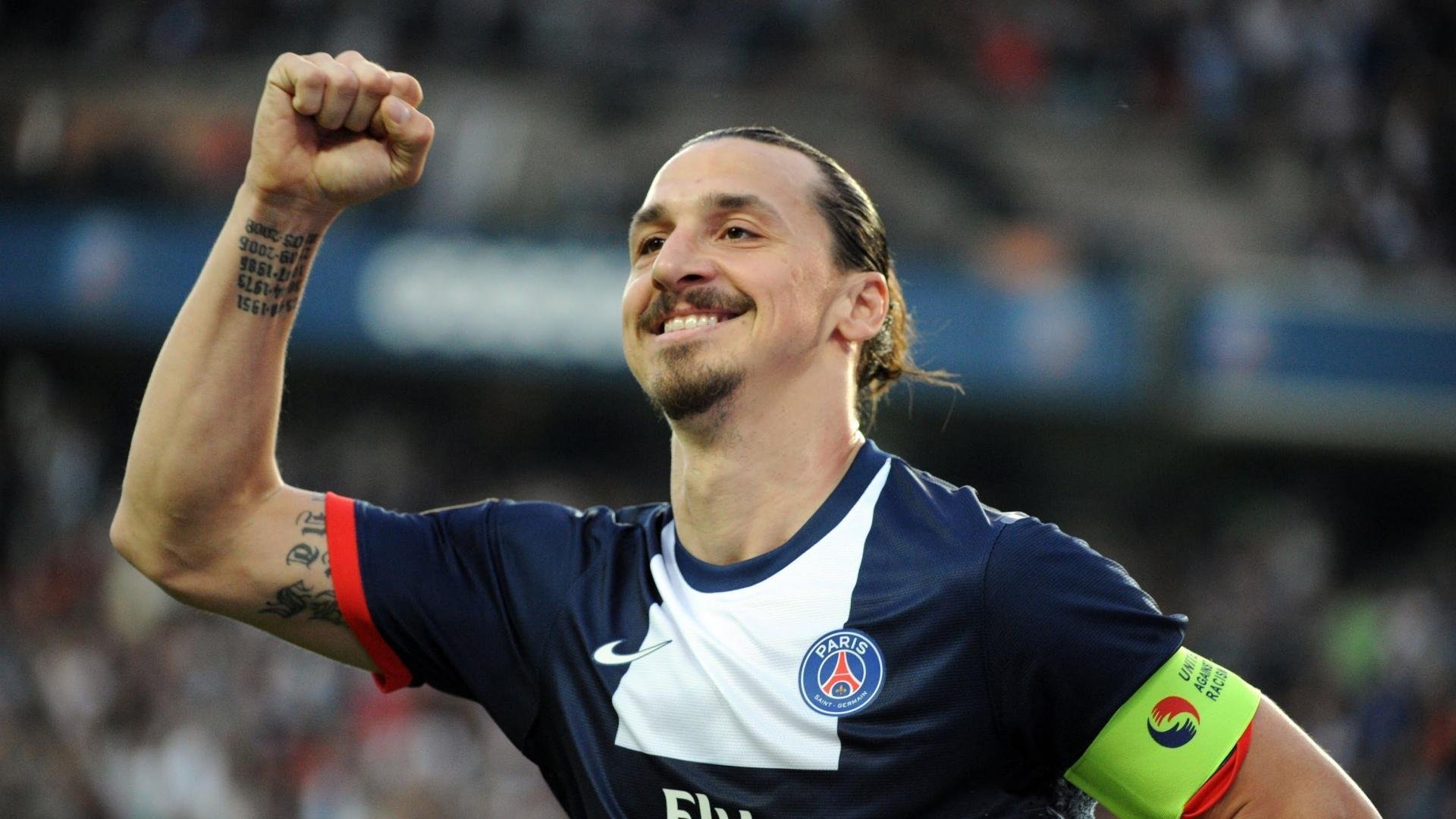 九游体育官网-世界杯逆袭传奇：英雄用荣耀书写奇迹！，世界杯传奇人物